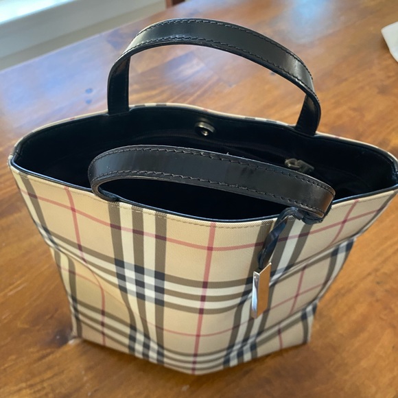 Authentic Burberry bag - tote - Picture 5 of 7